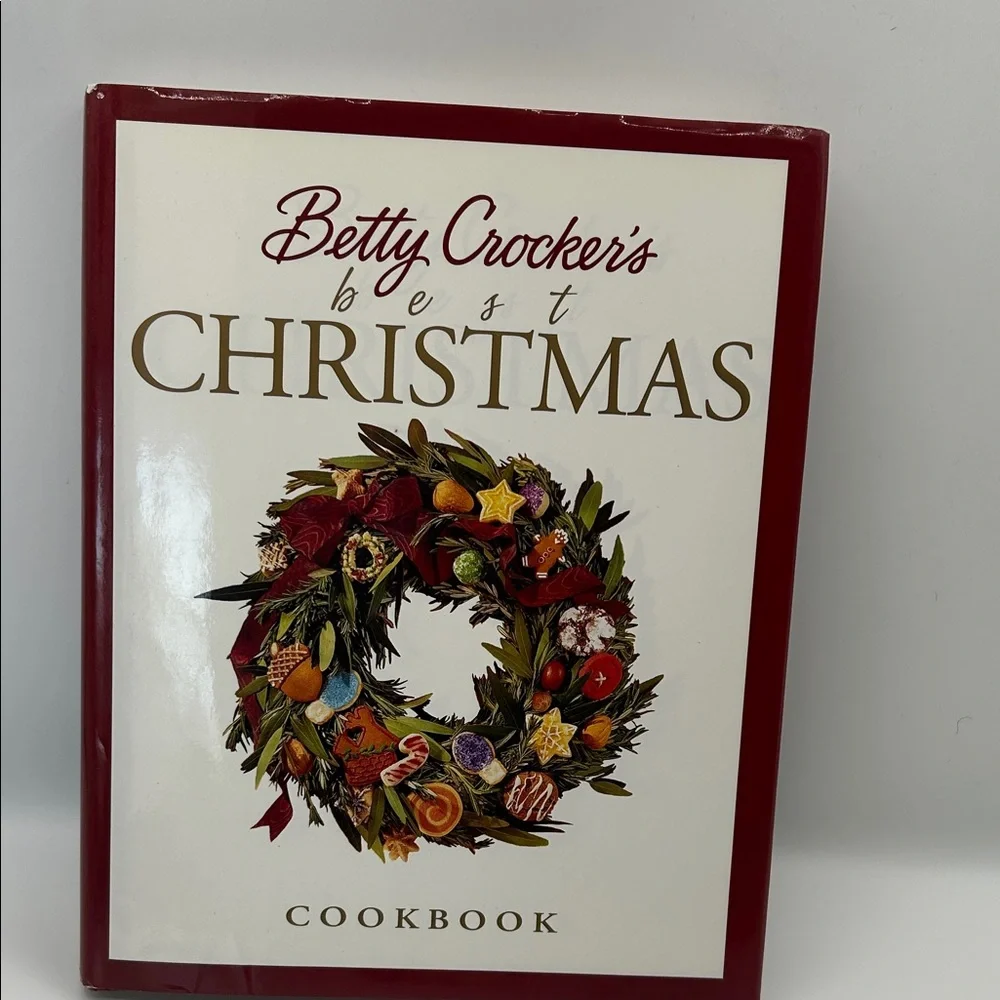 Betty Crocker Red and Gold Christmas Cookbook